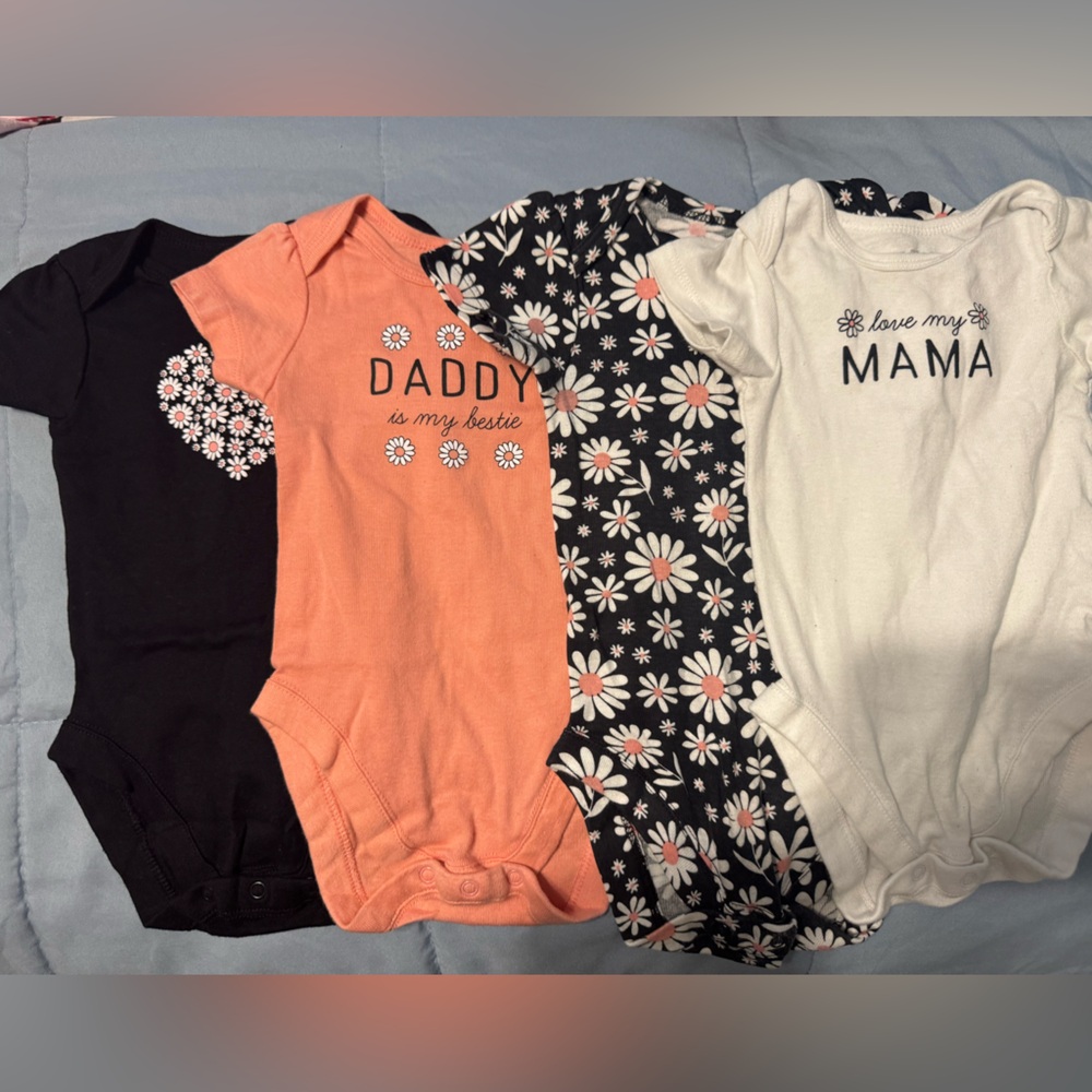 Floral Baby Onesies Set